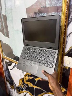 Ordinateur portable Lenovo ThinkPad 11e 4GB Intel Pentium SSD 128GB