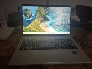 Ordinateur portable HP ProBook 640 G8 16GB Intel Core i7 SSD 512GB