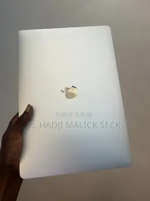 Ordinateur portable Apple MacBook Pro 2018 16GB Intel Core i7 SSD 512GB