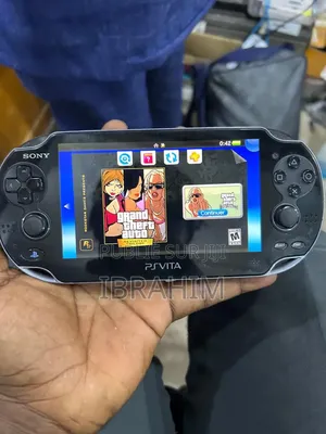 Ps Vita 10 Jeux - Propre - Fc26 - Gta - Naruto