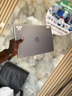 Ordinateur portable HP Stream Notebook 8GB Intel Core i3 HDD 1T