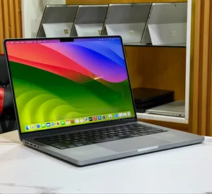 Nouveau Apple MacBook Pro 2021 M1 16GB Apple M1 Pro SSD 512GB