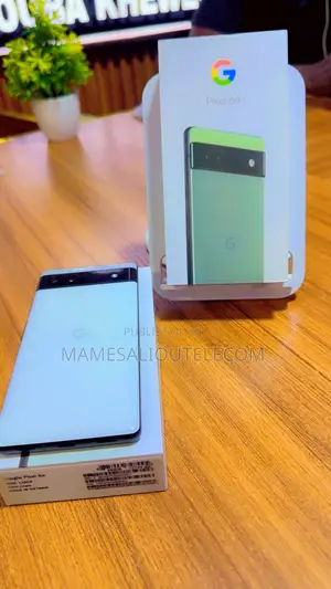 Nouveau Google Pixel 6a 128 GB Autre