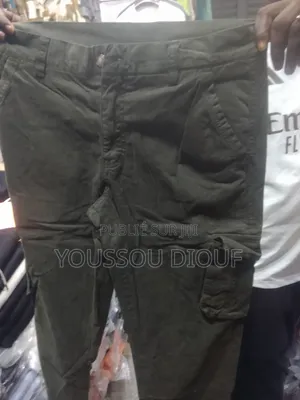 Pantalon Cargo