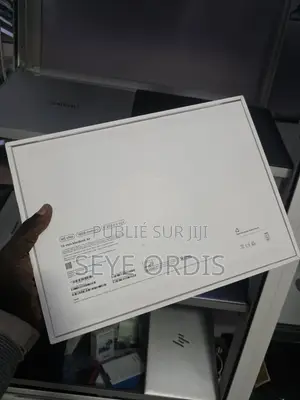 Nouveau Apple MacBook Air 2026 M5 16GB Apple M5 SSD 500GB