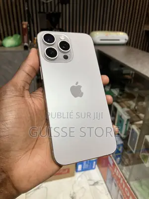 Apple iPhone 15 Pro Max 1 TB Doré