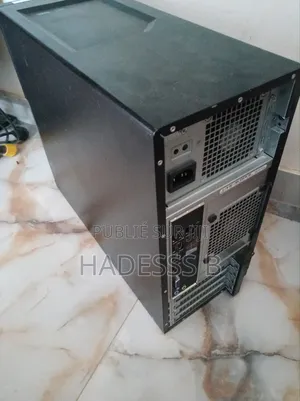 Ordinateur de bureau Dell Autre 4GB Intel Core i3 HDD 128GB