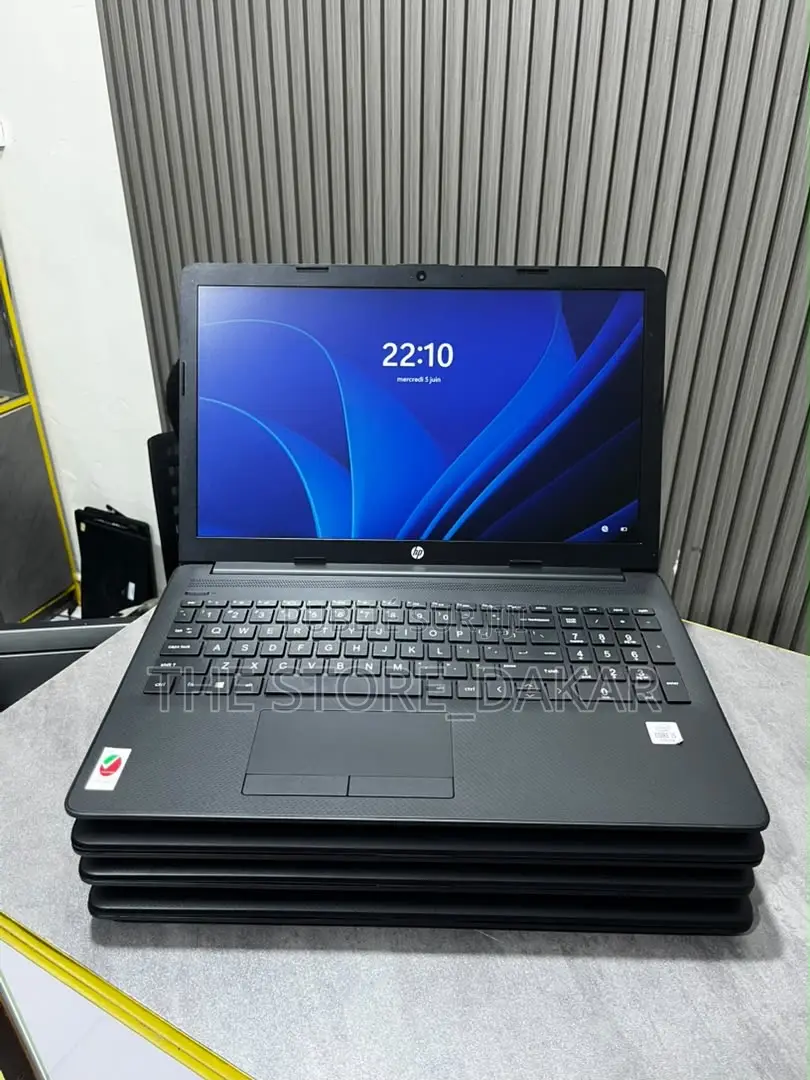 Ordinateur portable HP 15 8GB Intel Core i5 HDD+SSD 1T