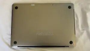 Apple MacBook Pro 2020 16GB Intel Core i7 SSHD+SSD 512GB