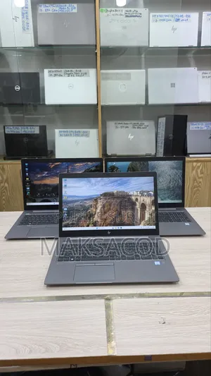 Ordinateur portable HP ZBook 15u G5 16GB Intel Core i7 SSD 256GB