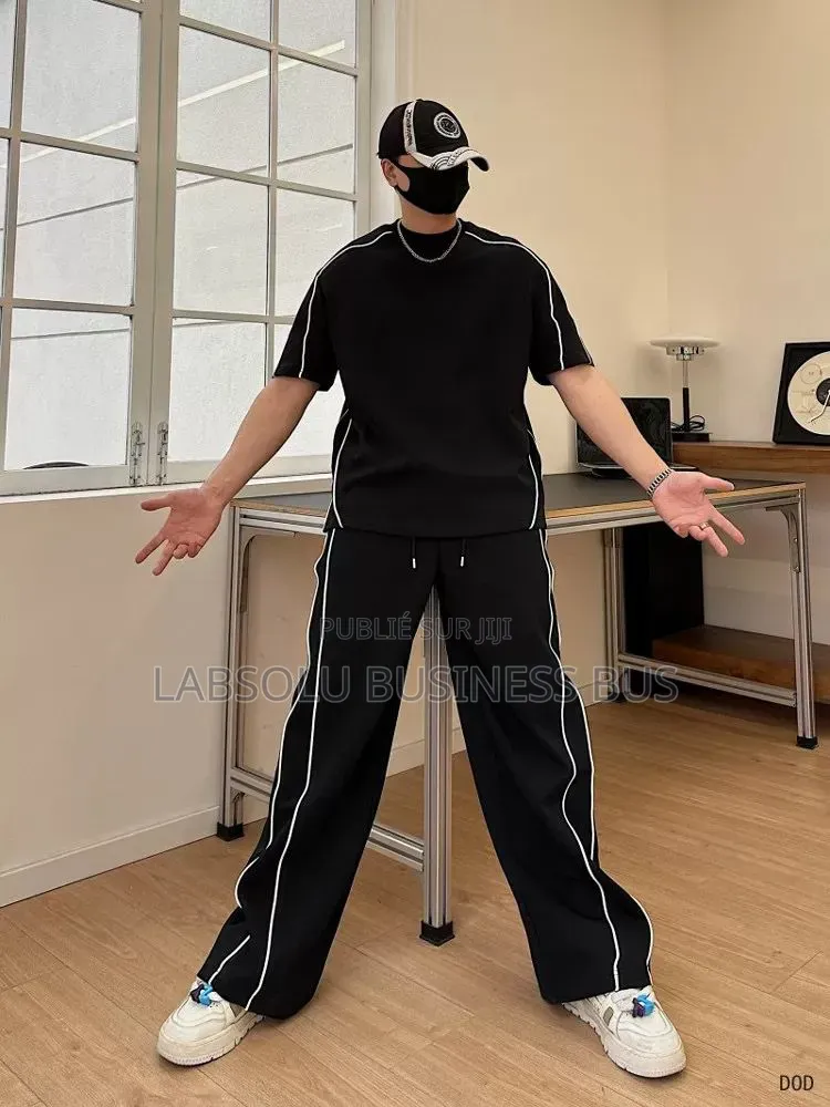 Les Ensemble Sont Disponibles Chez l'Absolu Business