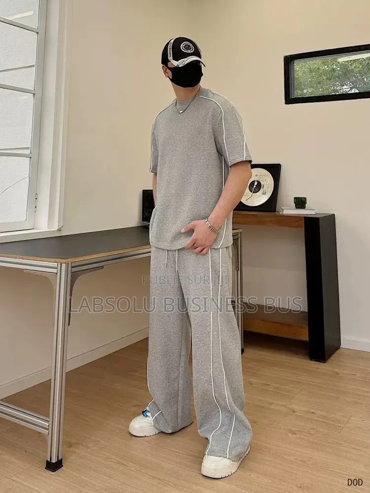 Les Ensemble Sont Disponibles Chez l'Absolu Business