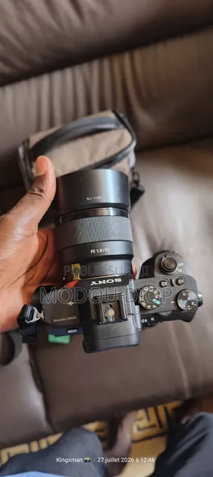 Sony A7ll Et 50mm F1.8