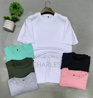 T-Shirt Unique 3000f Et Les Cagoules C’est À 6000f