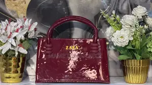 Showroom Cheikhou Yalla Yi