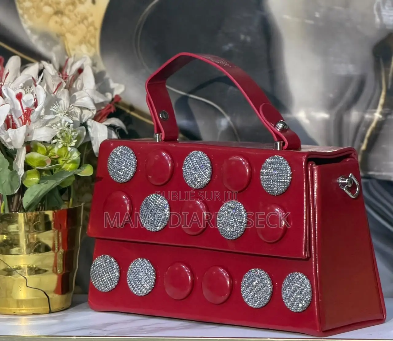 Showroom Cheikhou Yalla Yi