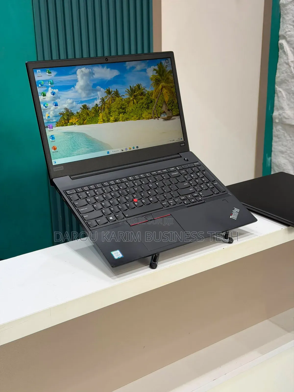 Nouveau Lenovo ThinkPad E580 8GB Intel Core i5 SSD 256GB