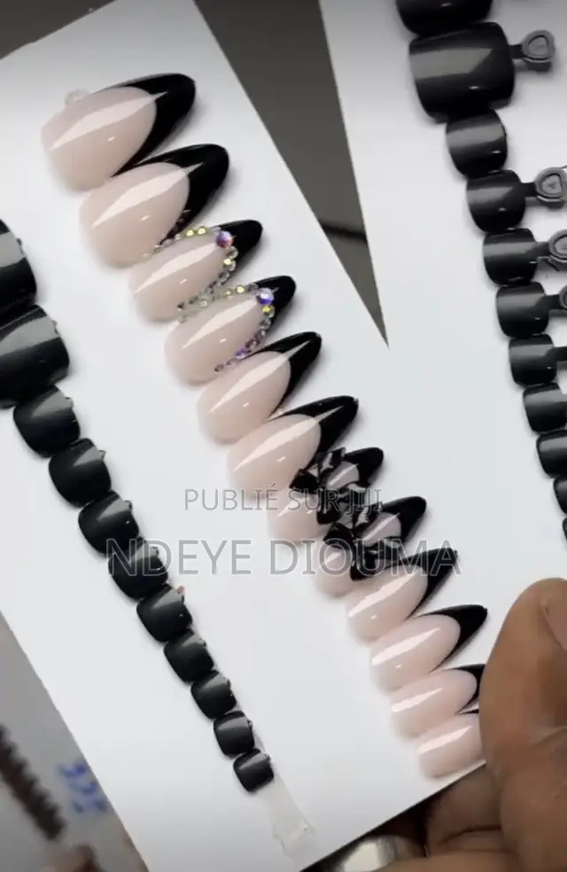 Ongle Main Et Pied