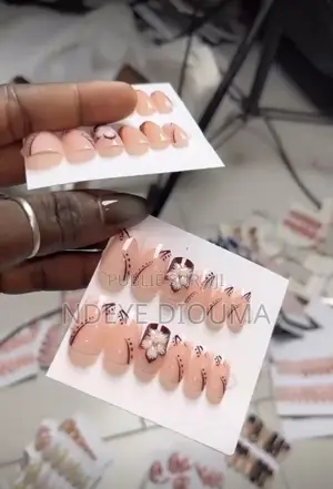 Ongle Main Et Pieds
