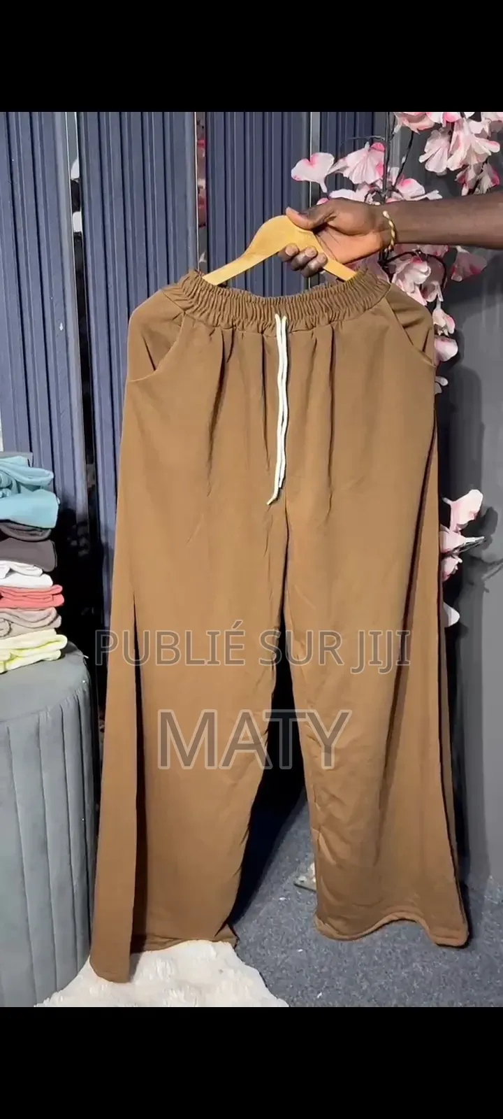 Jogging Large