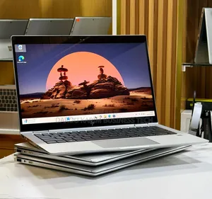 Nouveau HP EliteBook X360 1030 G3 8GB Intel Core i5 SSD 256GB
