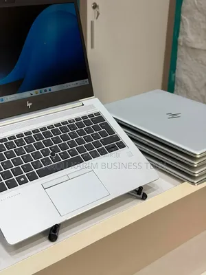 Nouveau HP EliteBook 745 G6 8GB AMD Ryzen 5 SSD 256GB