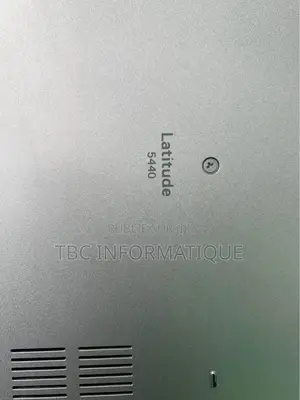 Nouveau Dell Latitude 5400 16GB Intel Core i5 SSD 256GB