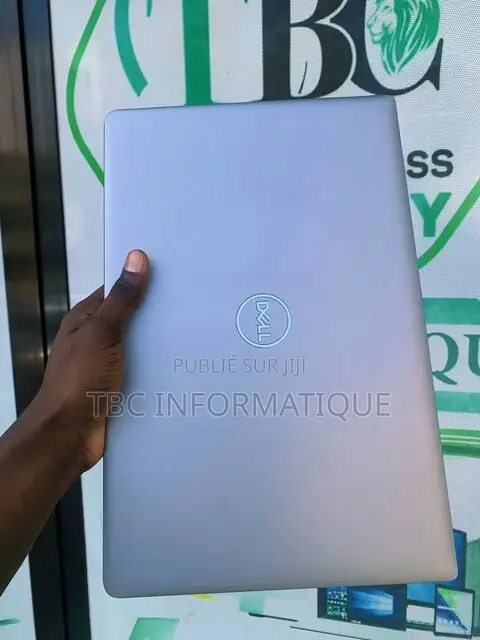 Nouveau Dell Latitude 5550 16GB Intel Core Ultra 5 SSD 256GB
