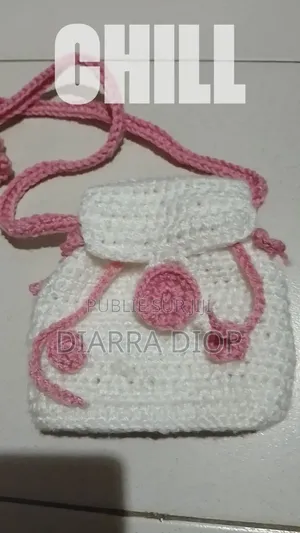 Crochet De Tout Type De Petits Sacs