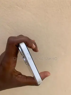 Apple iPhone 11 64 GB Blanc