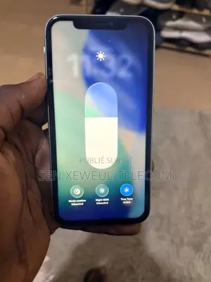 Nouveau Apple iPhone 11 256 GB Vert