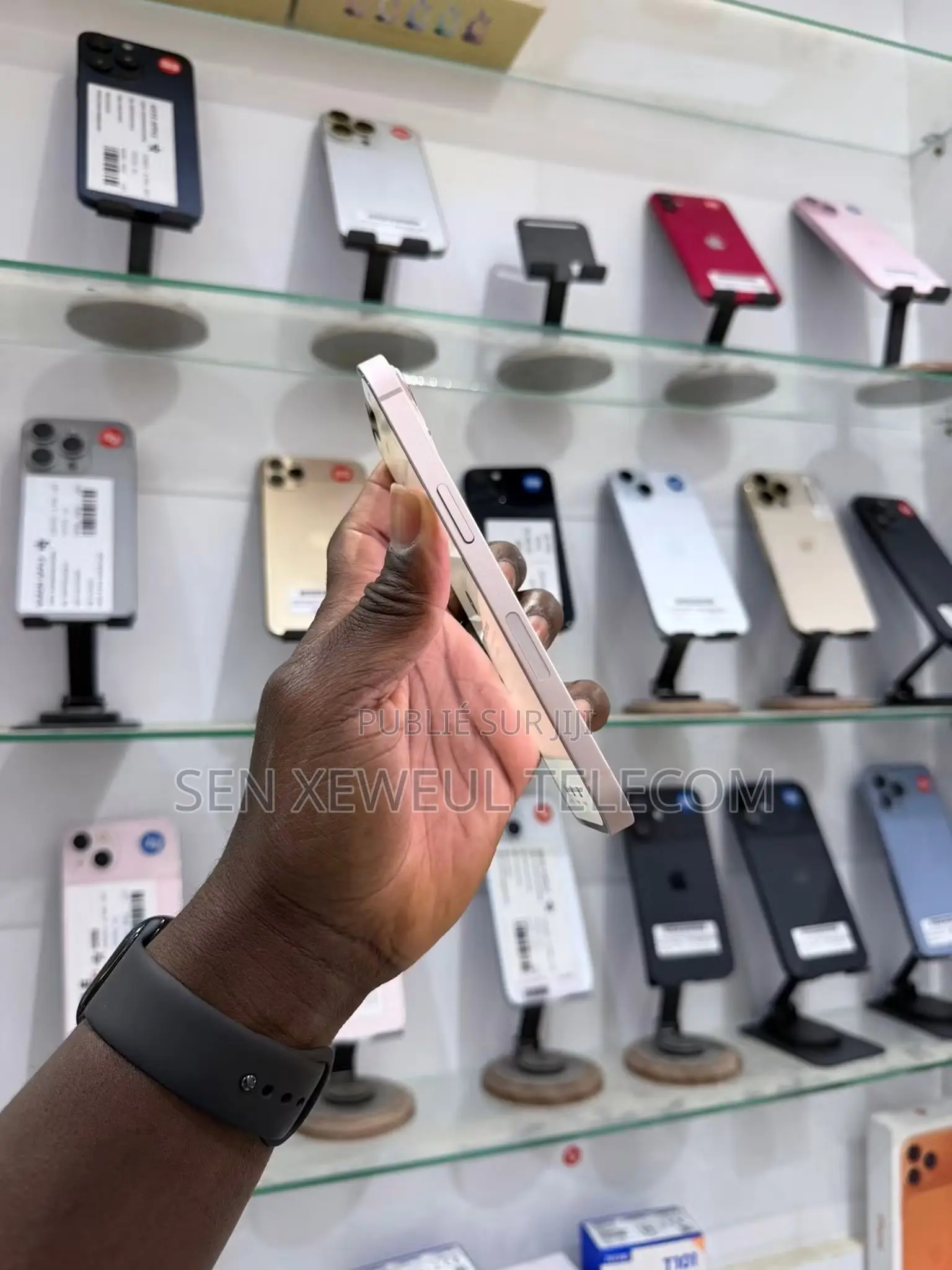 Nouveau Apple iPhone 13 256 GB Rose