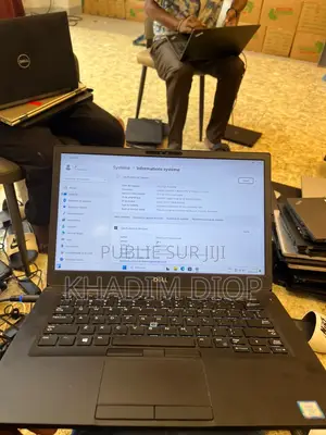 Ordinateur portable Dell Latitude 3189 16GB Intel Core i7 SSD 512GB