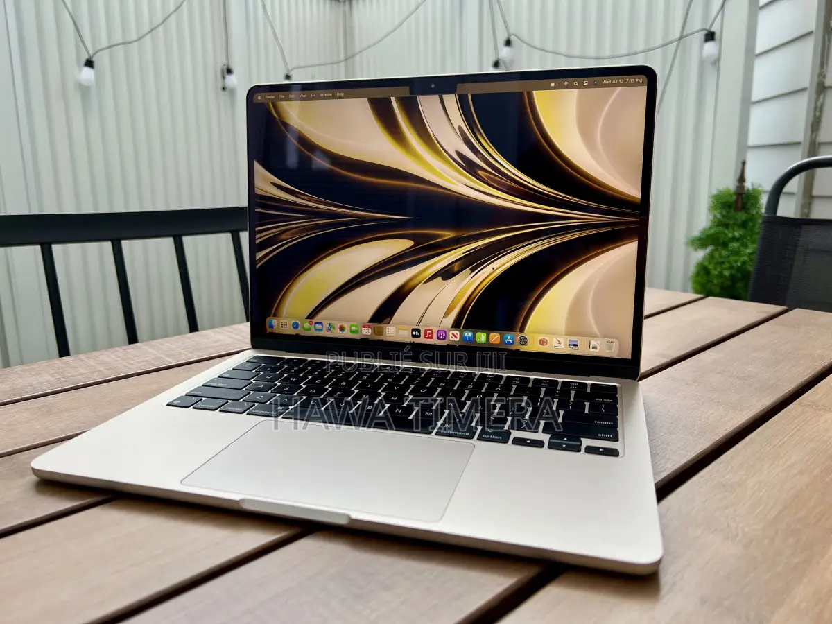 Ordinateur portable Apple MacBook Air 2022 M2 8GB Apple M2 SSD 512GB