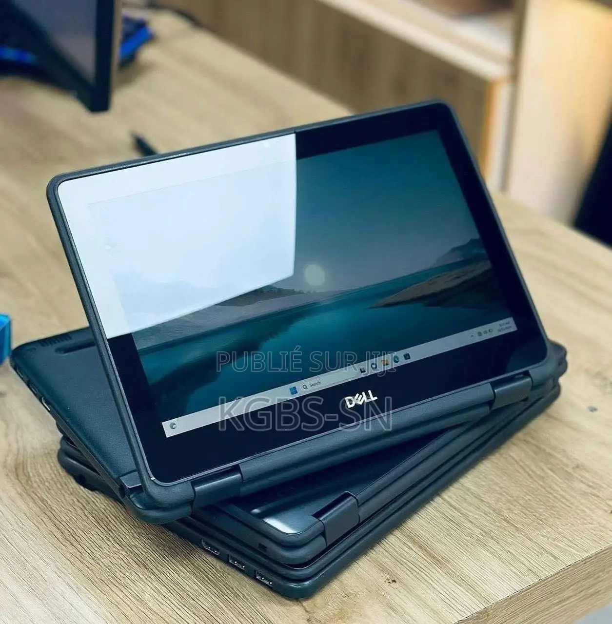 Nouveau Dell Latitude 3190 2-in-1 8GB Intel Pentium SSD 128GB