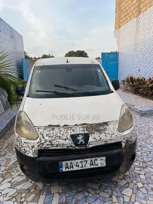 Peugeot Partenaire 2013 Blanc