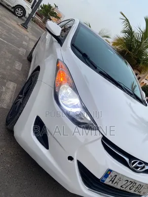 Hyundai Elantra 2013 Blanc