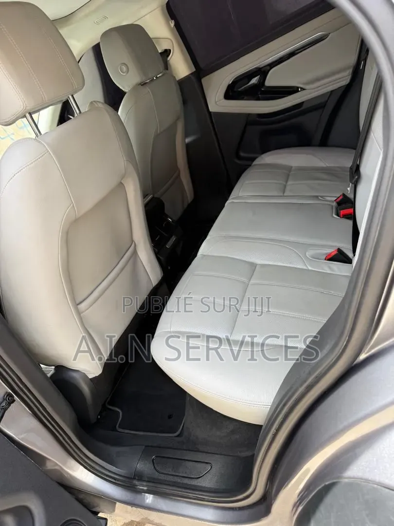 Land Rover Range Rover Evoque 2020 Gris