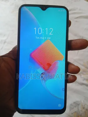 Tecno Spark Go 2022 32 GB Gris