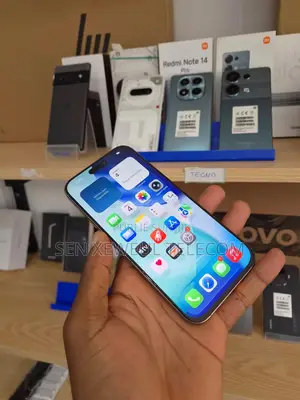 Nouveau Apple iPhone 16 Pro Max 256 GB Doré