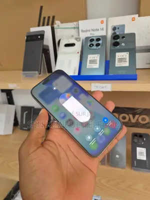 Nouveau Apple iPhone 16 Pro Max 256 GB Doré