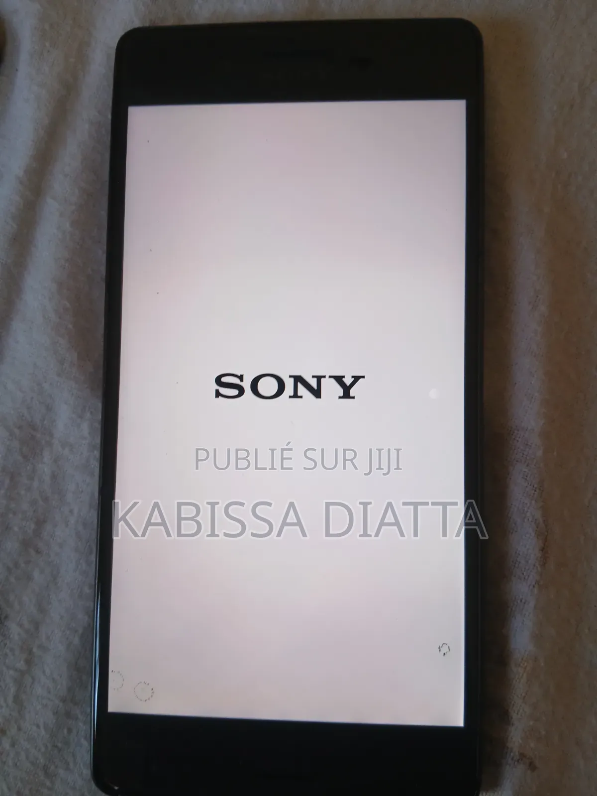 Nouveau Sony Xperia XA1 Plus 32 GB Gris