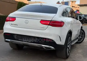 Mercedes-Benz GLE-Class GLE 350 2018 Blanc