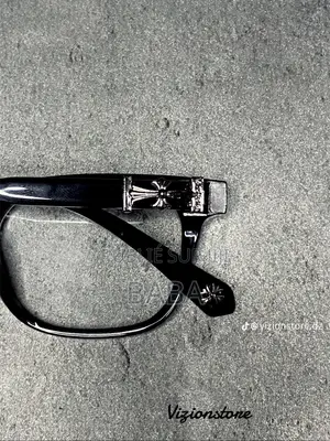 Lunettes Tendance Homme Femme – Style Premium – 5 000 FCFA