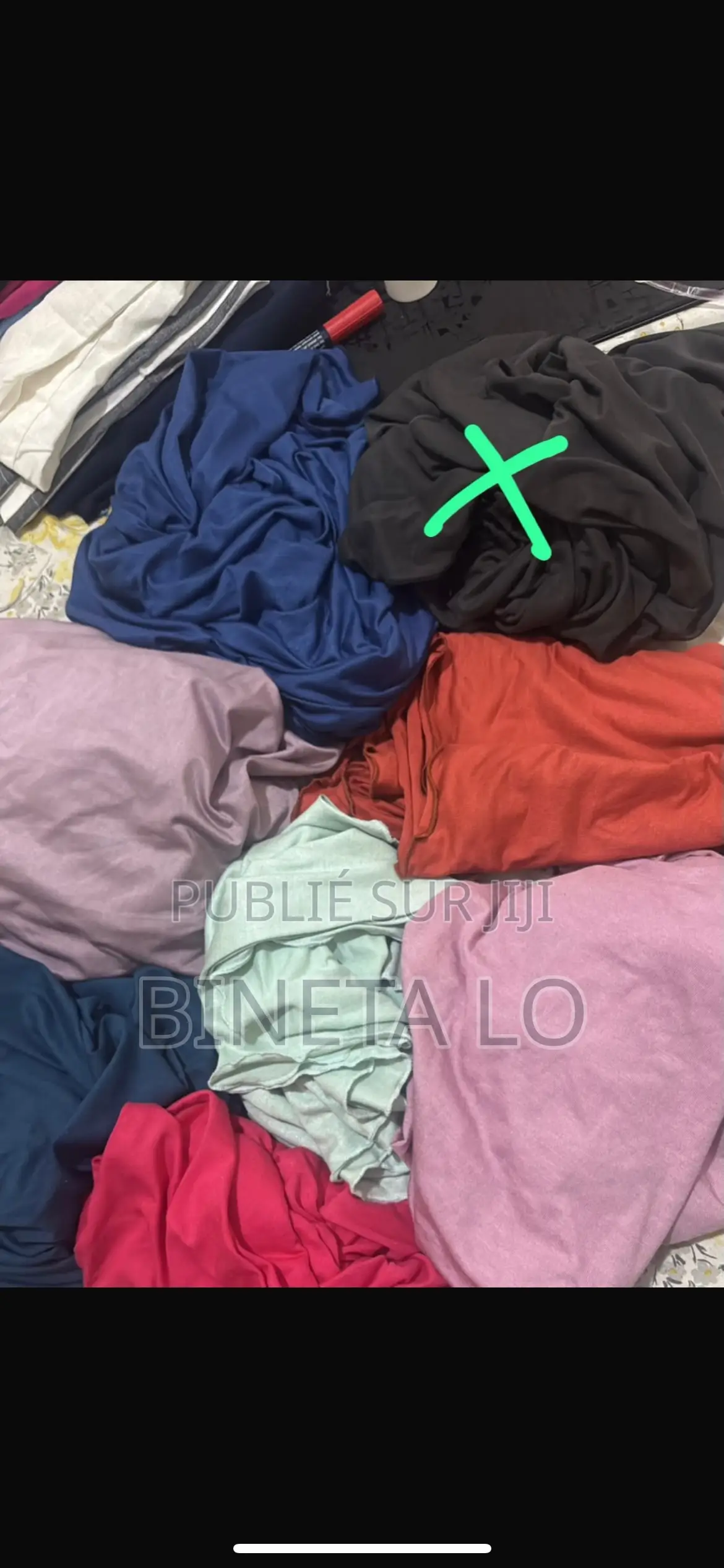 Je Vends De Vêtements Et Haut Pour L’été