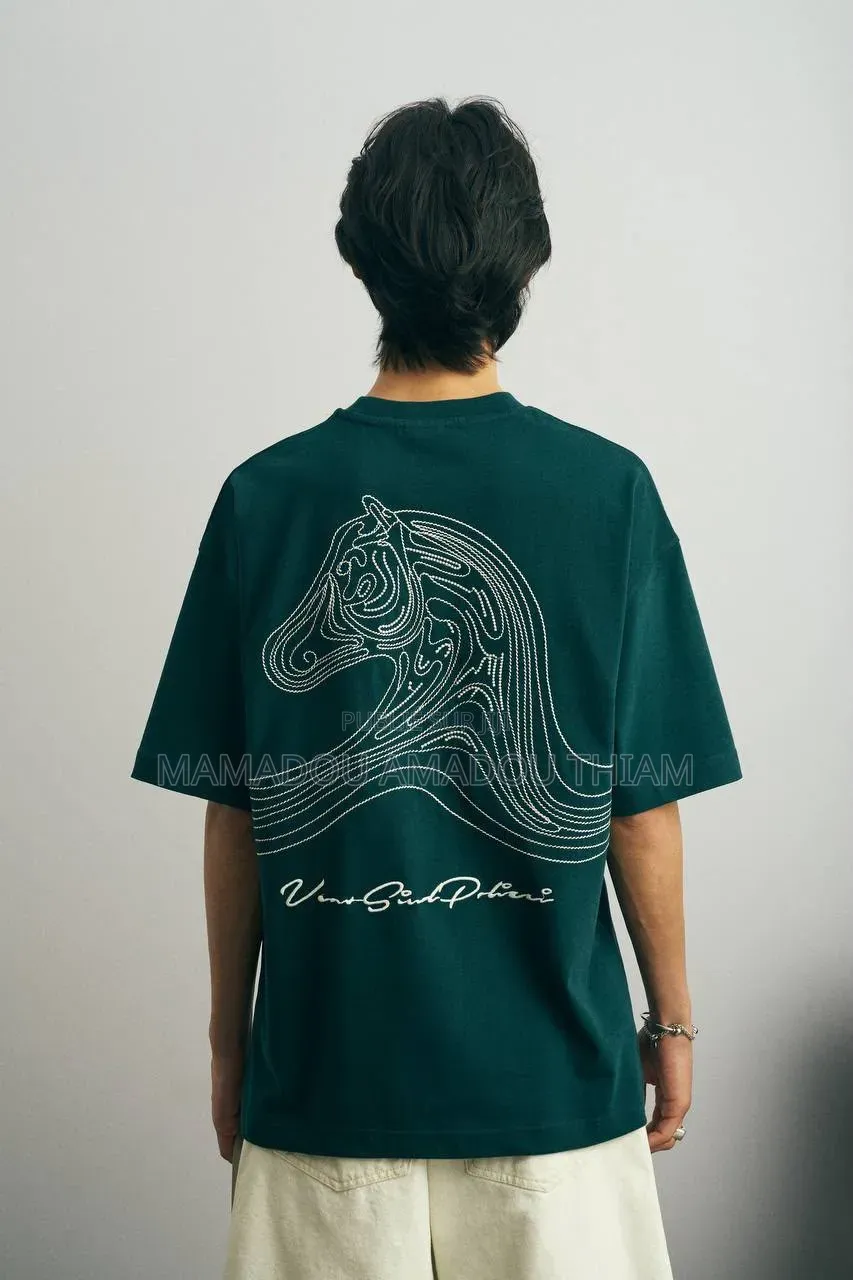 Des T-Shirts Polizei Et Des T-Shirts De Marque