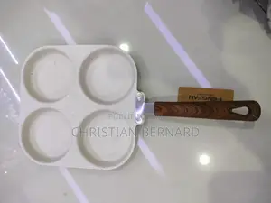 Poêle À Œufs Et Pancakes 4 Compartiments