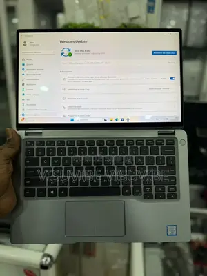Ordinateur portable Dell Latitude 7400 16GB Intel Core i7 SSD 256GB