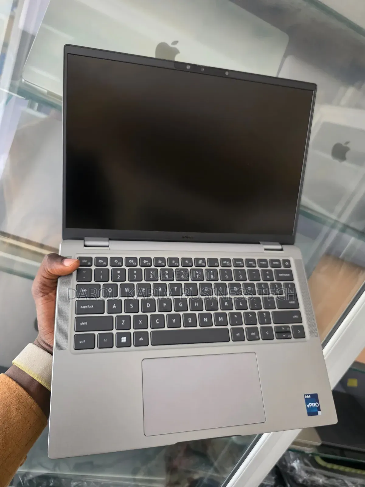 Nouveau Dell Latitude 7440 32GB Intel Core i7 SSD 1T