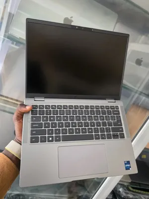 Nouveau Dell Latitude 7440 32GB Intel Core i7 SSD 1T